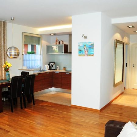 Artus Apartment Gdansk Bagian luar foto